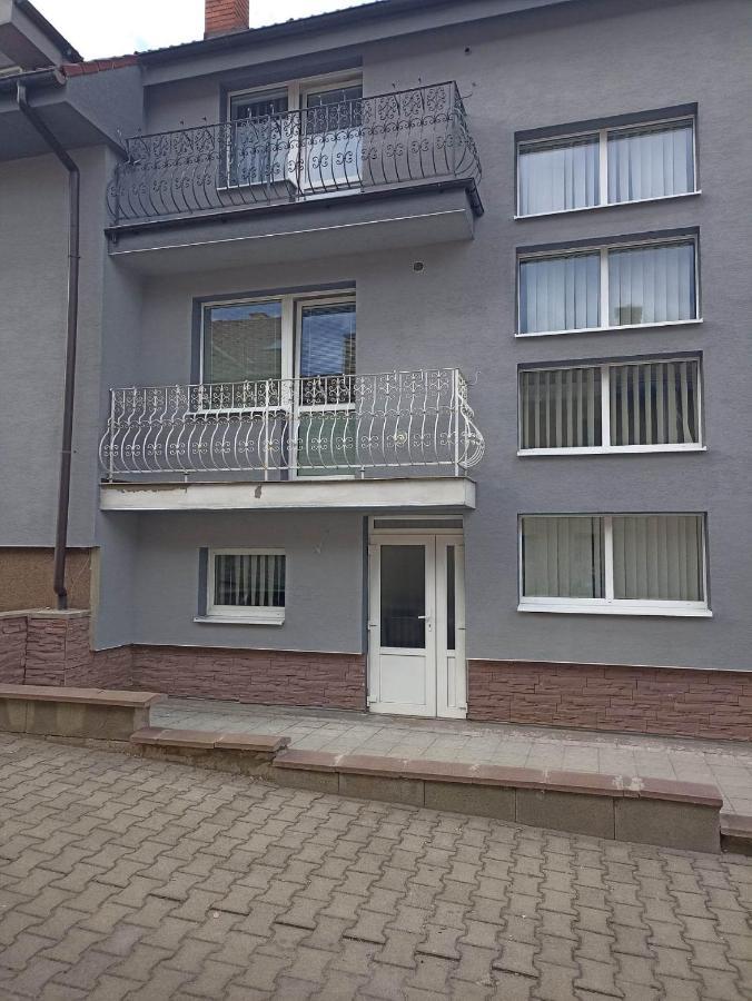 Ubytovanie Tri Sestry Hrabušice エクステリア 写真