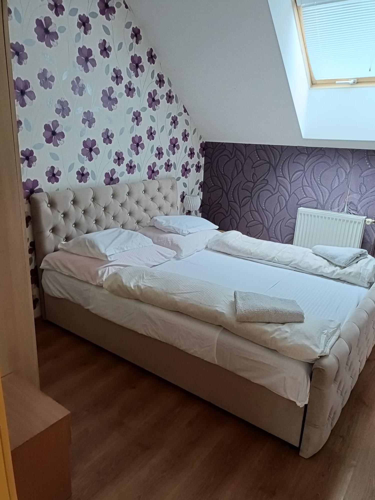 Ubytovanie Tri Sestry Hrabušice エクステリア 写真